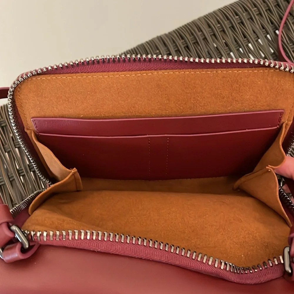 Aquatalia leather crossbody purse - Picture 7 of 8